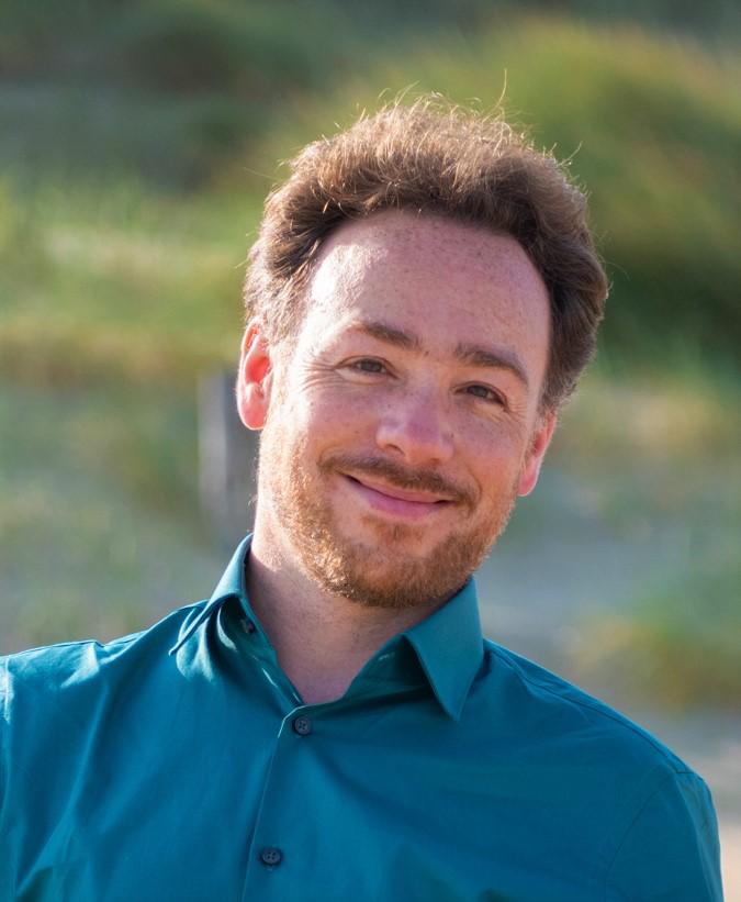 Casper Donker returns as business leader